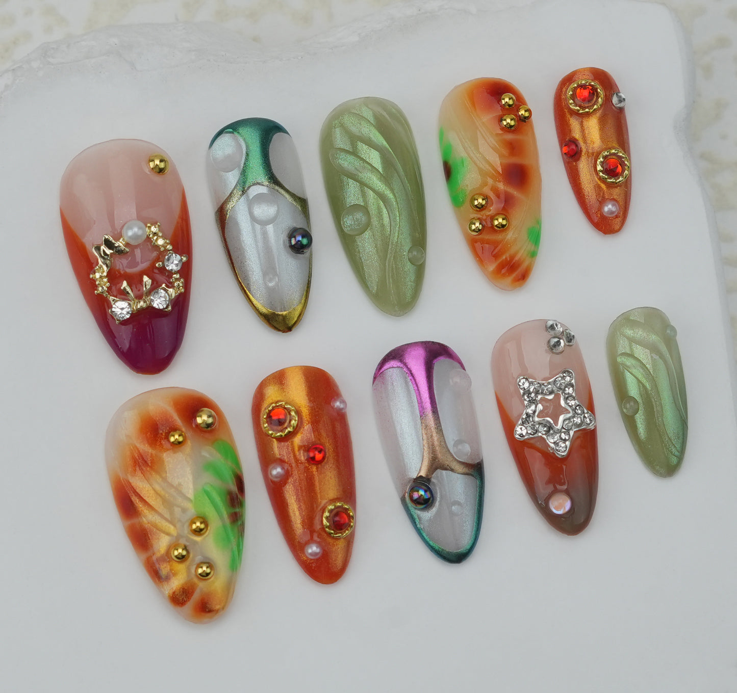 Handmade nails/custom press on nails/party press on nails/Flakes for nails/Beautiful nails gift/nail art/Long nails/Almond nails