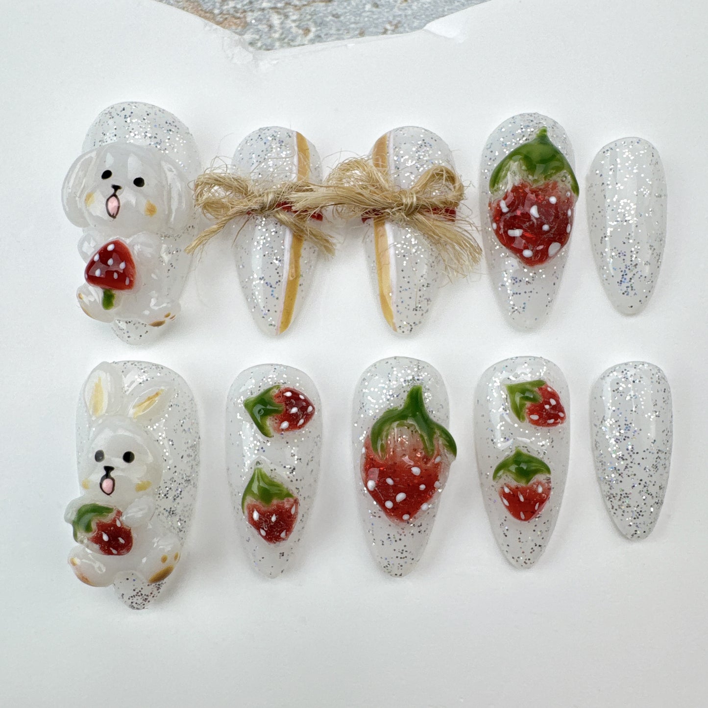 3D nails/custom press on nails/party press on nails/Flakes for nails/Beautiful nails gift/nail art/Long nails/Almond nails