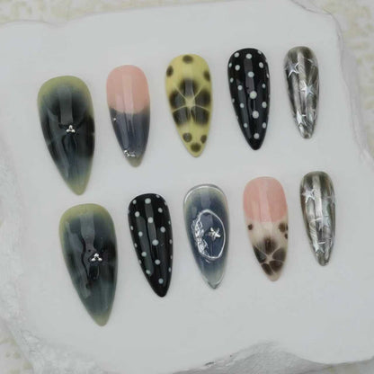 Handmade nails/custom press on nails/party press on nails/Flakes for nails/Beautiful nails gift/nail art/Long nails/Almond nail