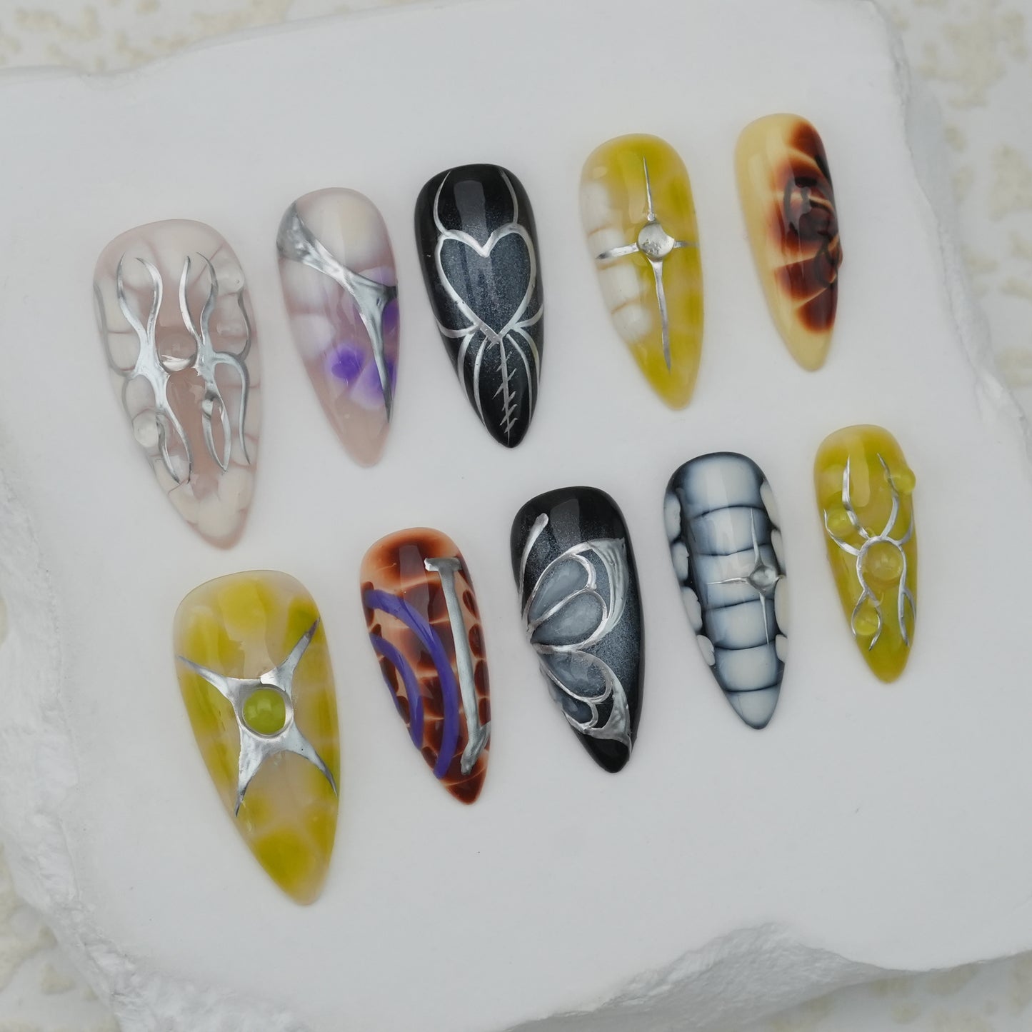 Handmade nails/custom press on nails/party press on nails/Flakes for nails/Beautiful nails gift/nail art/Long nails/Almond nails