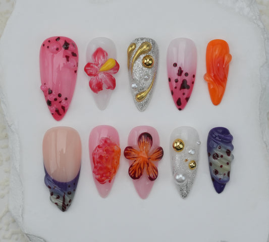 Handmade nails/custom press on nails/party press on nails/Flakes for nails/Beautiful nails gift/nail art/Long nails/Almond nails